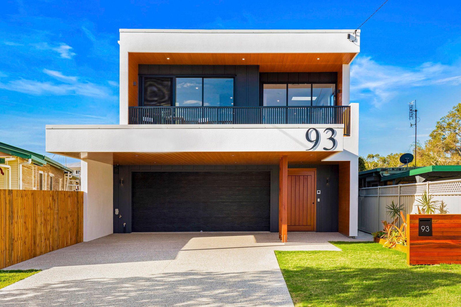 Modern Coastal Architecture Moffat Beach